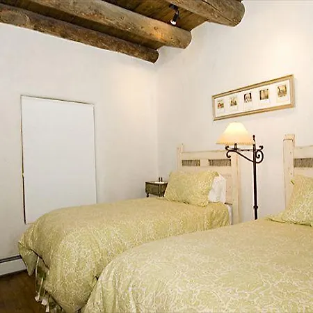 Old Charm Main House One-bedroom Holiday * Santa Fe